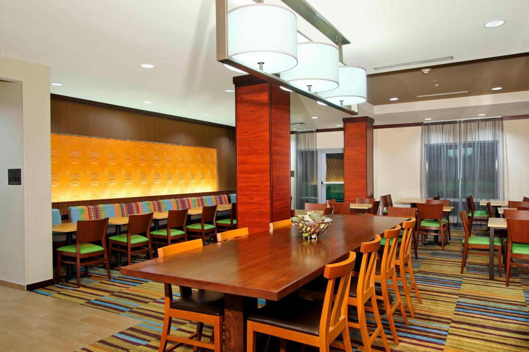 Fairfield Inn & Suites Fort Lauderdale Airport & Cruise Port Dania Beach Exterior photo