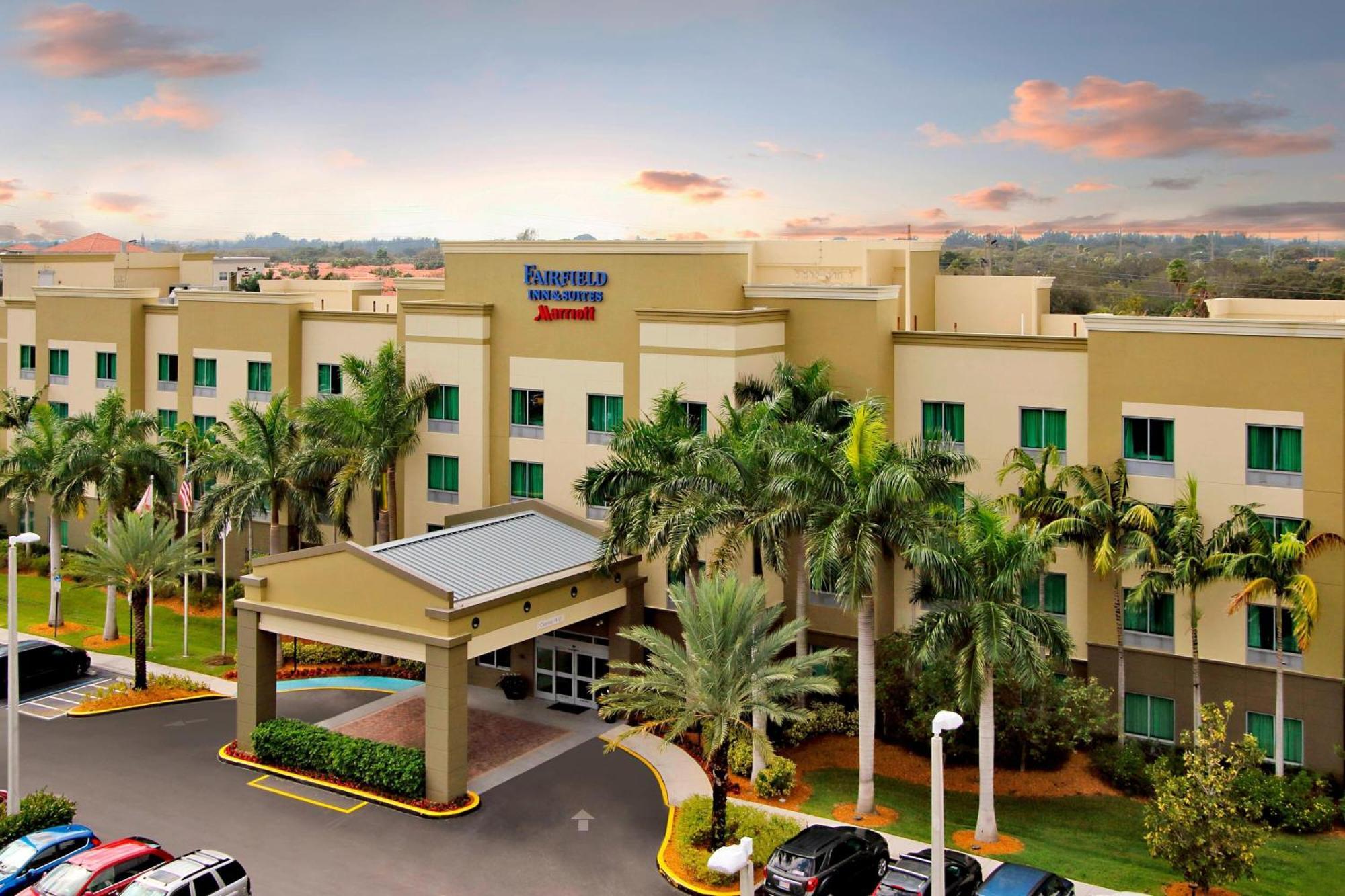 Fairfield Inn & Suites Fort Lauderdale Airport & Cruise Port Dania Beach Exterior photo
