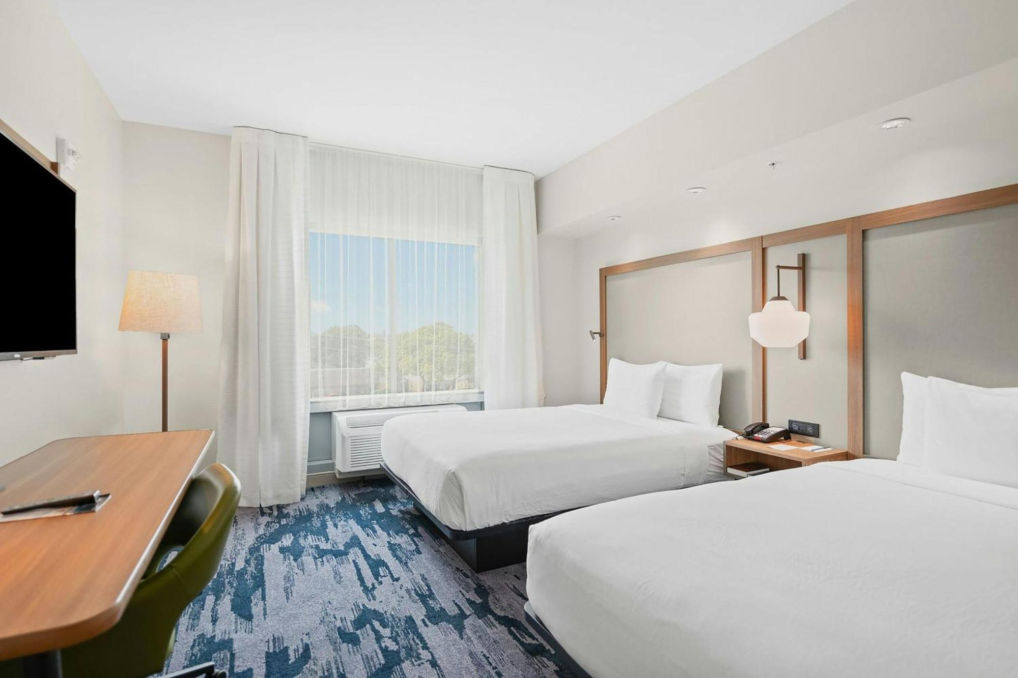 Fairfield Inn & Suites Fort Lauderdale Airport & Cruise Port Dania Beach Exterior photo