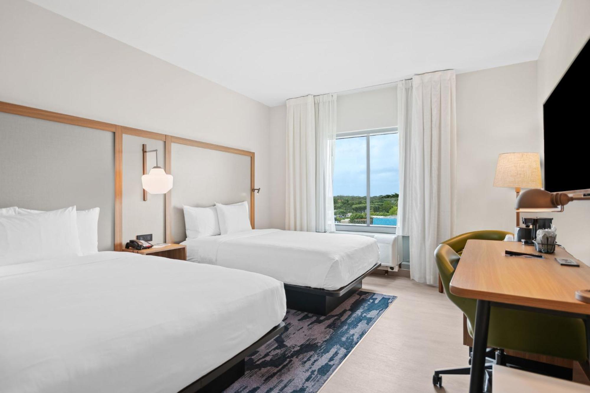 Fairfield Inn & Suites Fort Lauderdale Airport & Cruise Port Dania Beach Exterior photo